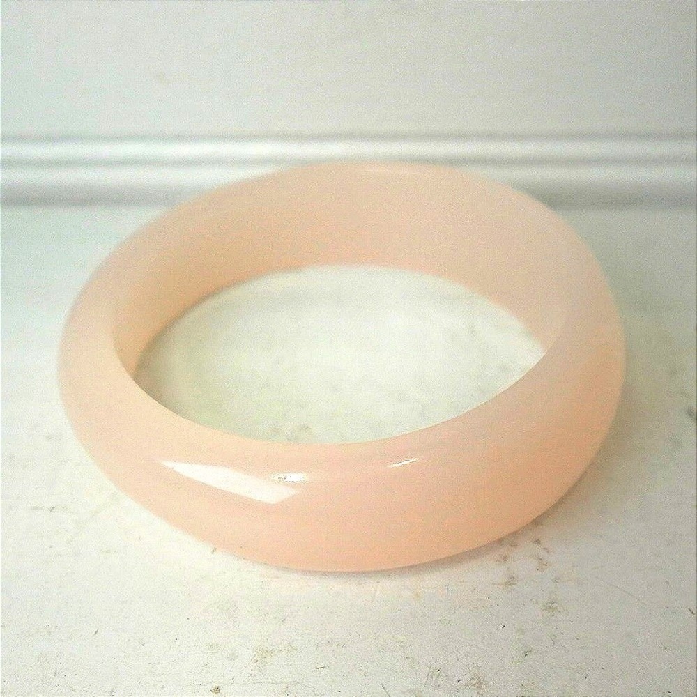 Vintage Chunky Translucent Light Pastel Pink Bakelite Bangle Bracelet TESTED